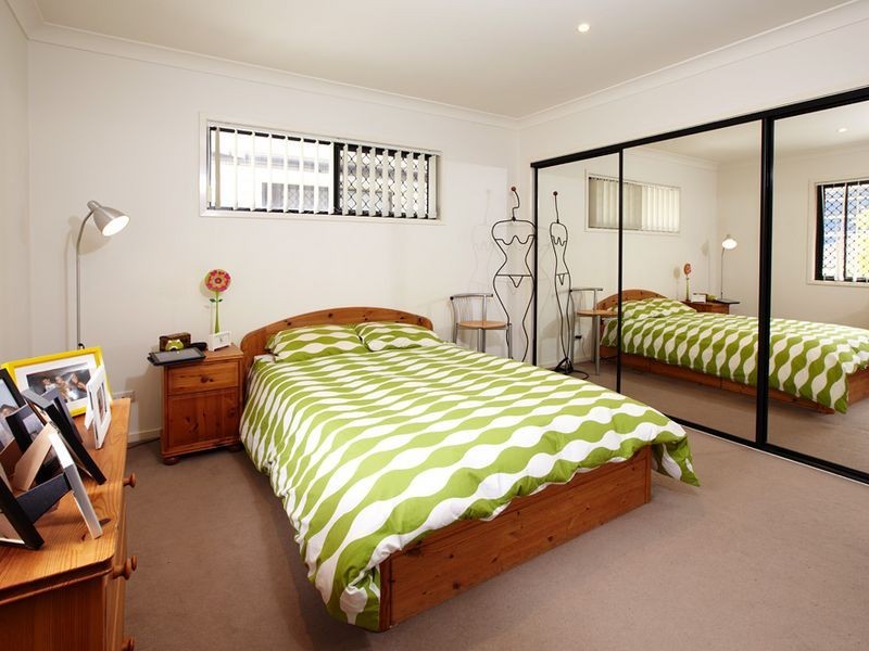 3/8 Campus Street, Indooroopilly QLD 4068