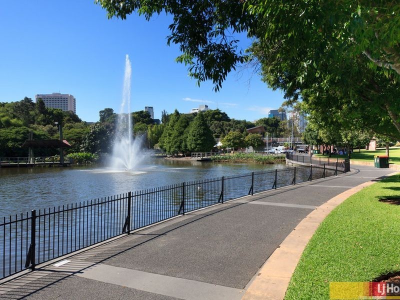 5001/5 Parkland Boulevard, Brisbane QLD 4000