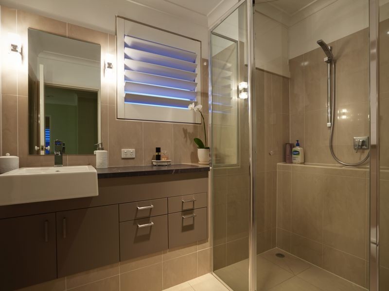 12/82 Macquarie Street, St Lucia QLD 4067