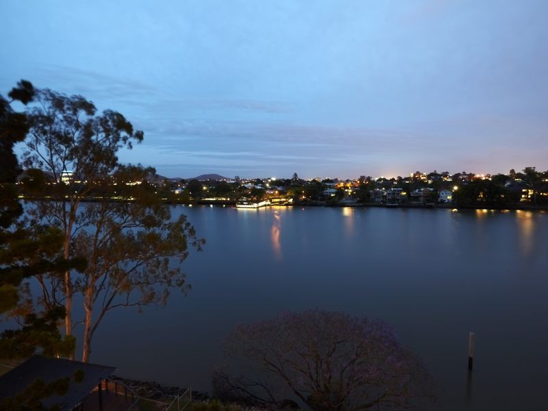 12/82 Macquarie Street, St Lucia QLD 4067