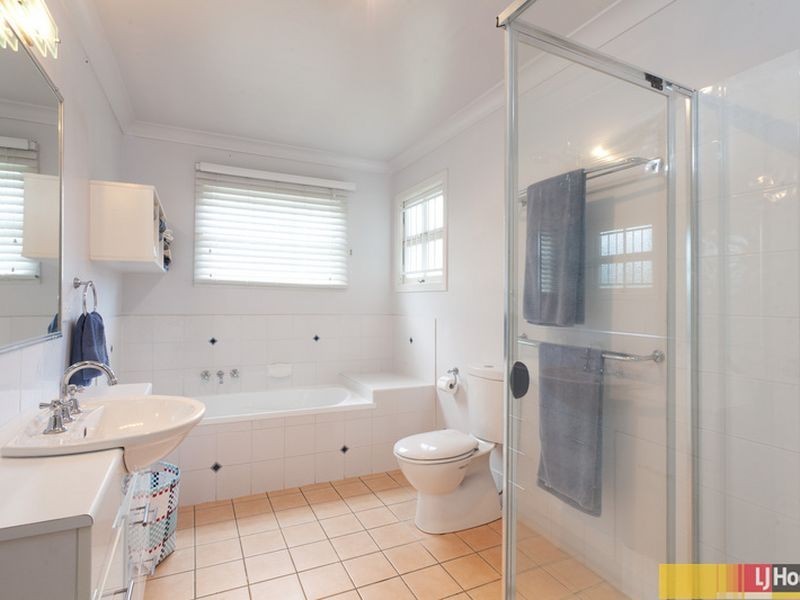 52 Grantson Street, Windsor QLD 4030