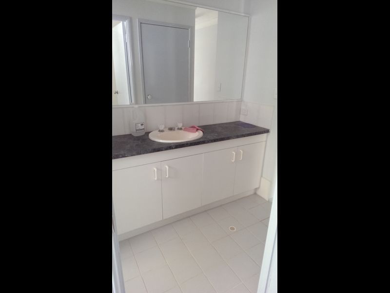 12 Campbell Street, Loganlea QLD 4131