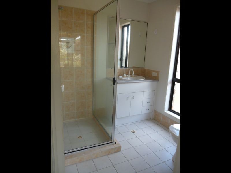 7 Wivenhoe Place, Runcorn QLD 4113