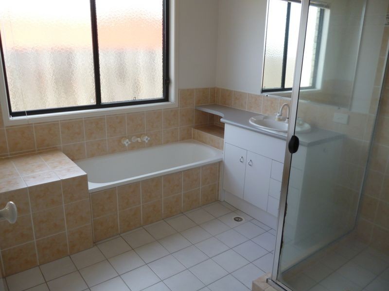 7 Wivenhoe Place, Runcorn QLD 4113