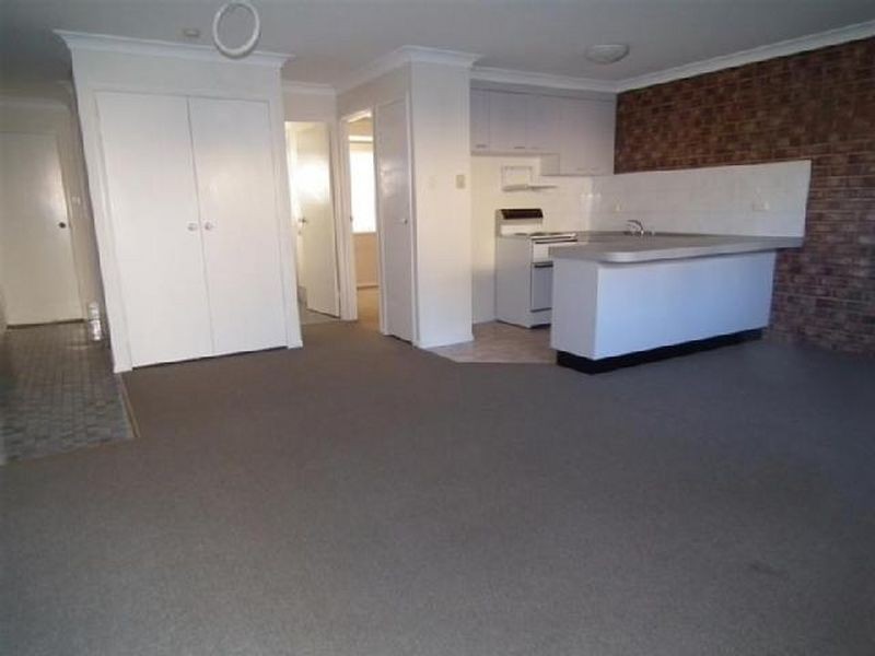 2 of 3/11 Emsworth Street, Wynnum QLD 4178