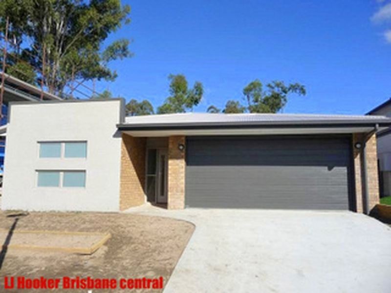 10 Krystelle Court, Oxley QLD 4075