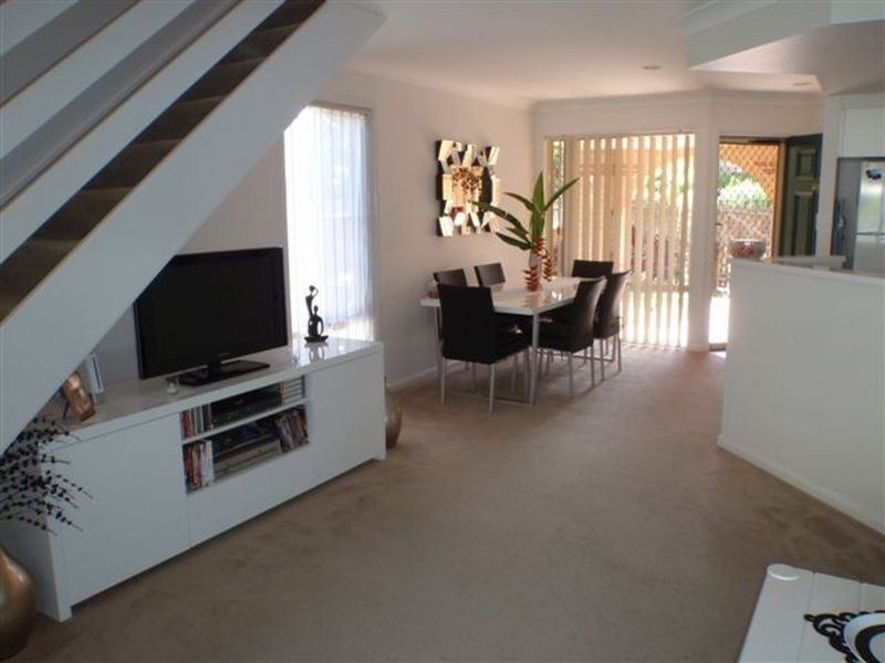 241/125 Hansford Road, Coombabah QLD 4216