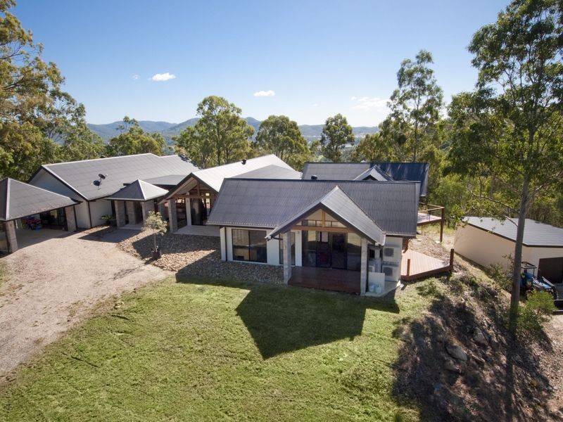 93 Holyrood Road, Maudsland QLD 4210