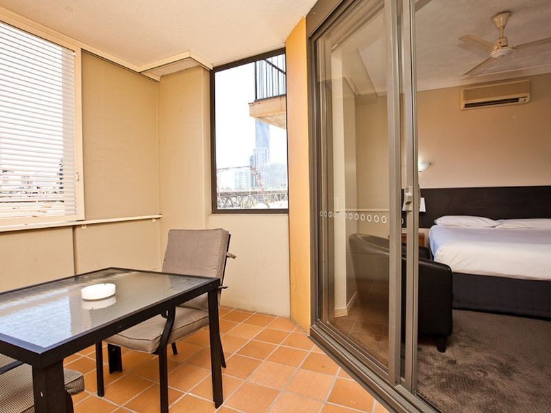 49/46 Rotherham Street, Kangaroo Point QLD 4169