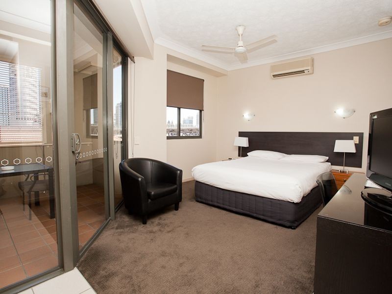 49/46 Rotherham Street, Kangaroo Point QLD 4169