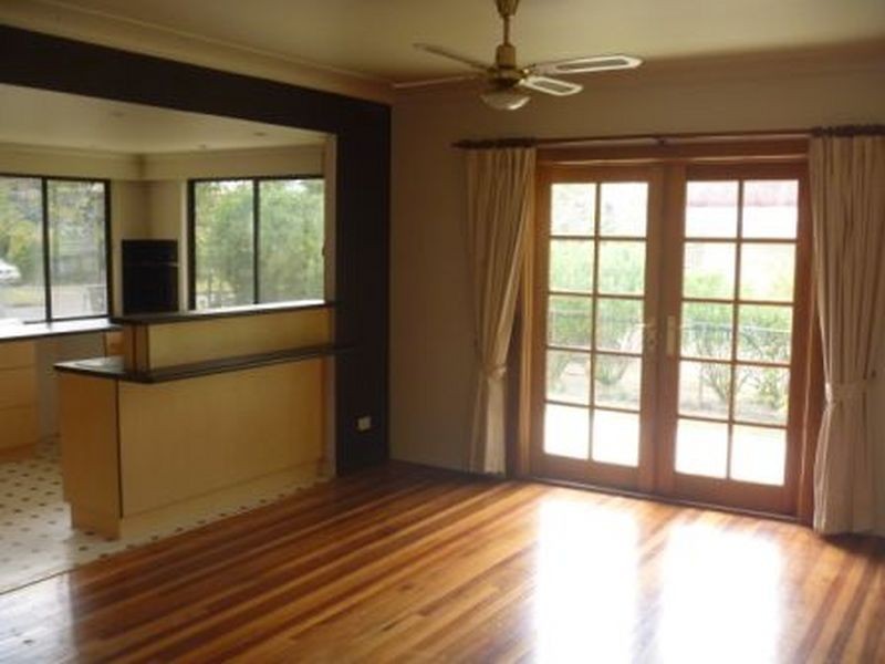 14 Bland Street, Coopers Plains QLD 4108