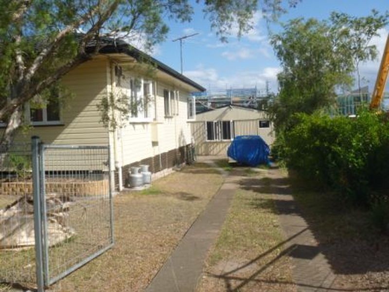 14 Bland Street, Coopers Plains QLD 4108