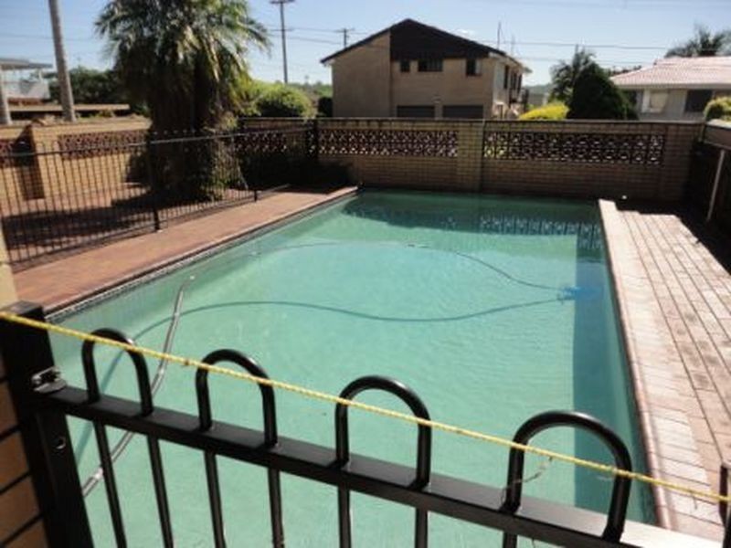 1 Elberta Street, Macgregor QLD 4109