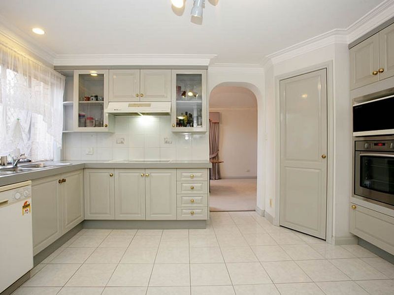 16 Delfin Drive, Macgregor QLD 4109