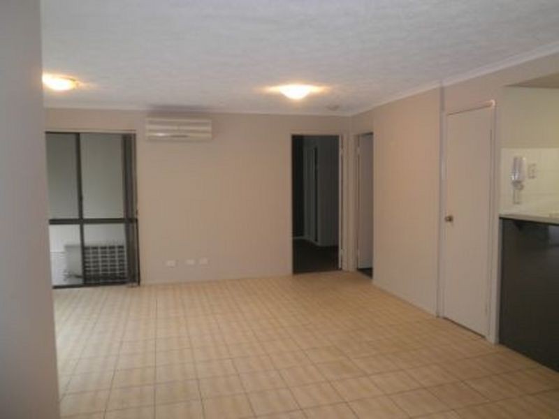17/4 Omeo Street, Macgregor QLD 4109
