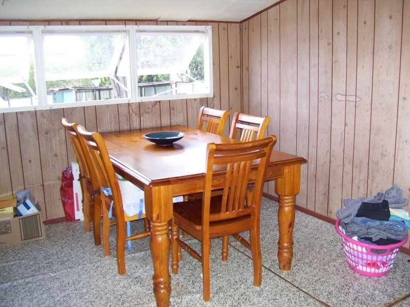 9 Hoffman Street, Wandoan QLD 4419