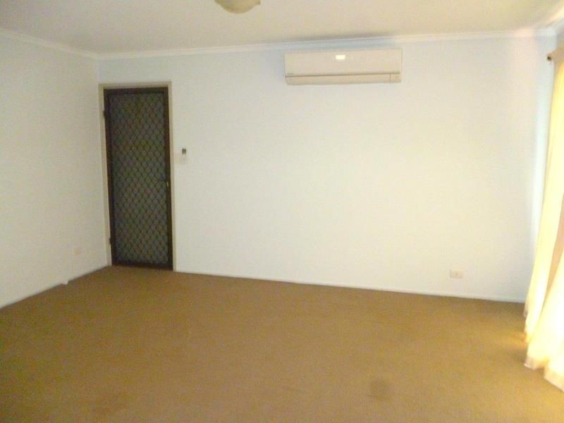 105 Dove Tree Crescent, Sinnamon Park QLD 4073