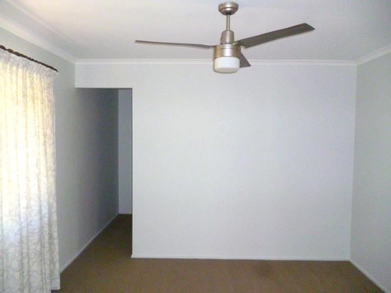 105 Dove Tree Crescent, Sinnamon Park QLD 4073