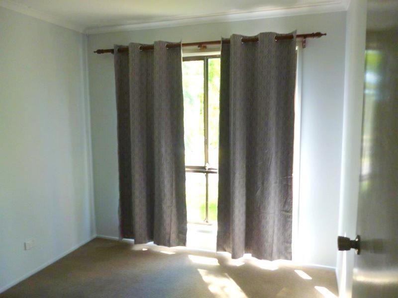 105 Dove Tree Crescent, Sinnamon Park QLD 4073