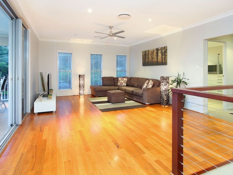 71 Moreton Avenue, Wynnum QLD 4178