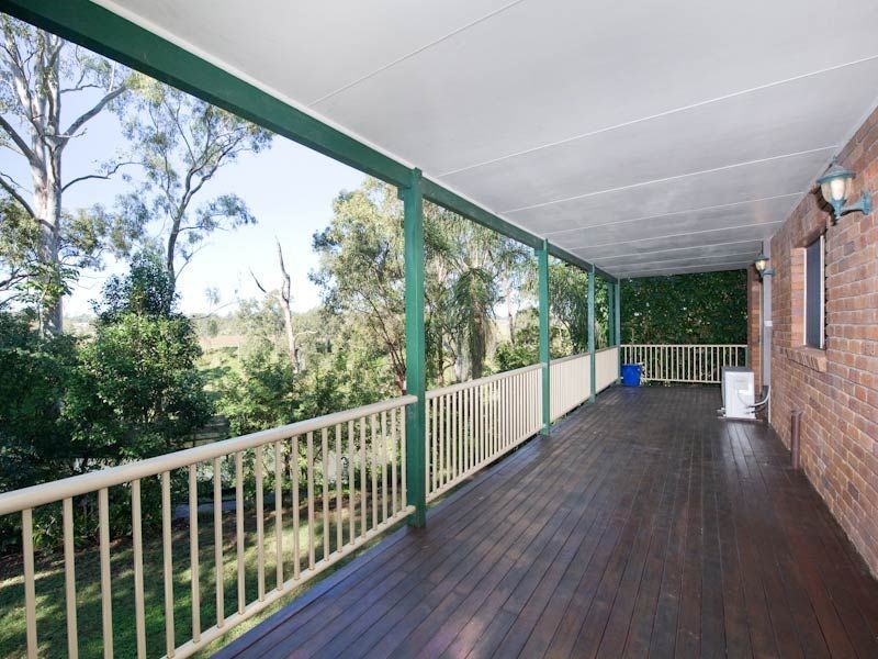 12 Minaji Court, Karana Downs QLD 4306