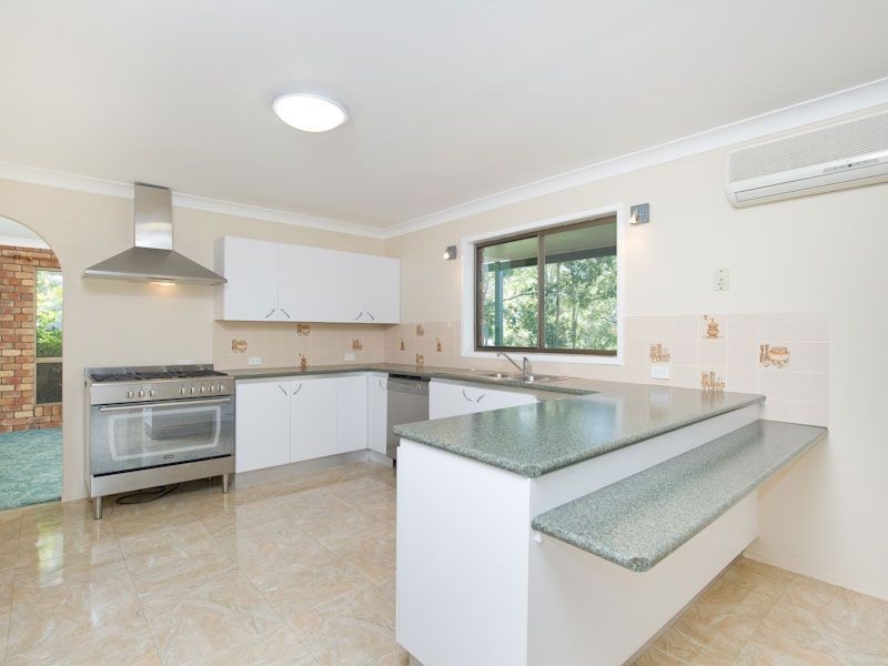 12 Minaji Court, Karana Downs QLD 4306