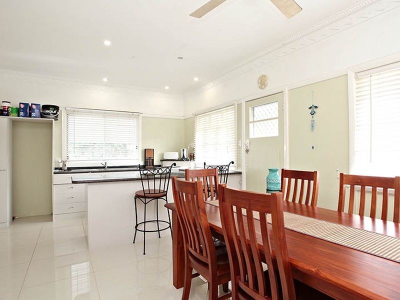 146 Shore Street North, Cleveland QLD 4163