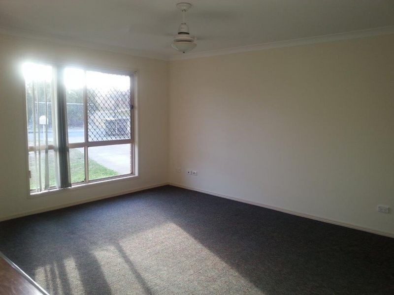 18 Khoo Place, Calamvale QLD 4116