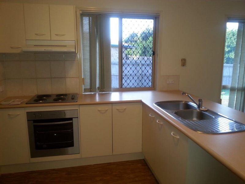 18 Khoo Place, Calamvale QLD 4116