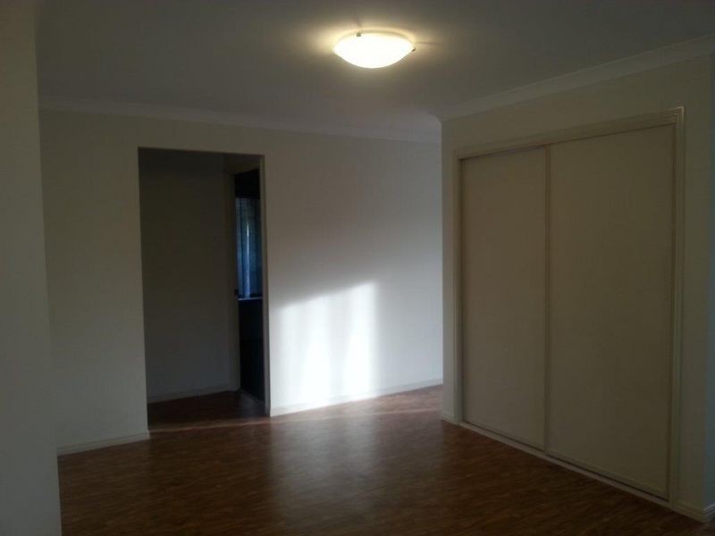 18 Khoo Place, Calamvale QLD 4116