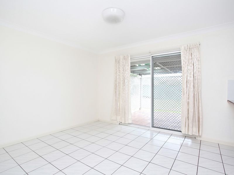 24 Indica Crescent, Regents Park QLD 4118