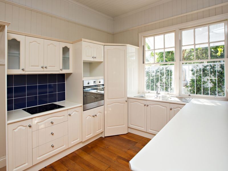 120 Simpsons Road, Bardon QLD 4065