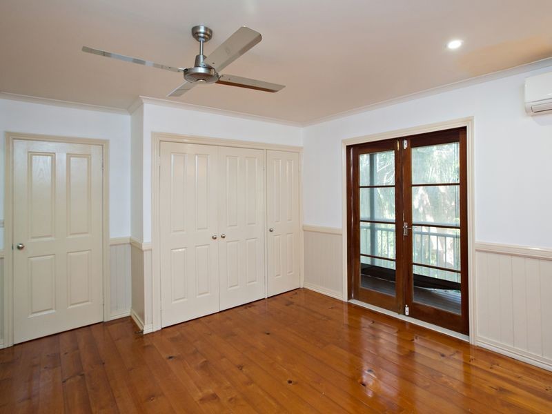 120 Simpsons Road, Bardon QLD 4065