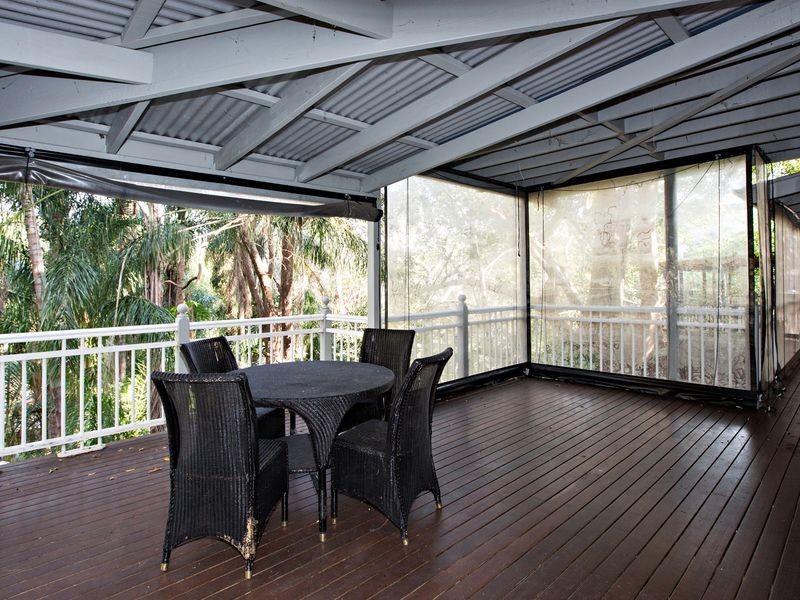 120 Simpsons Road, Bardon QLD 4065