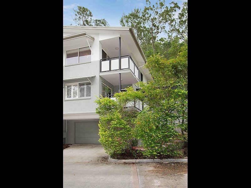 11/1 Glenquarie Place, The Gap QLD 4061