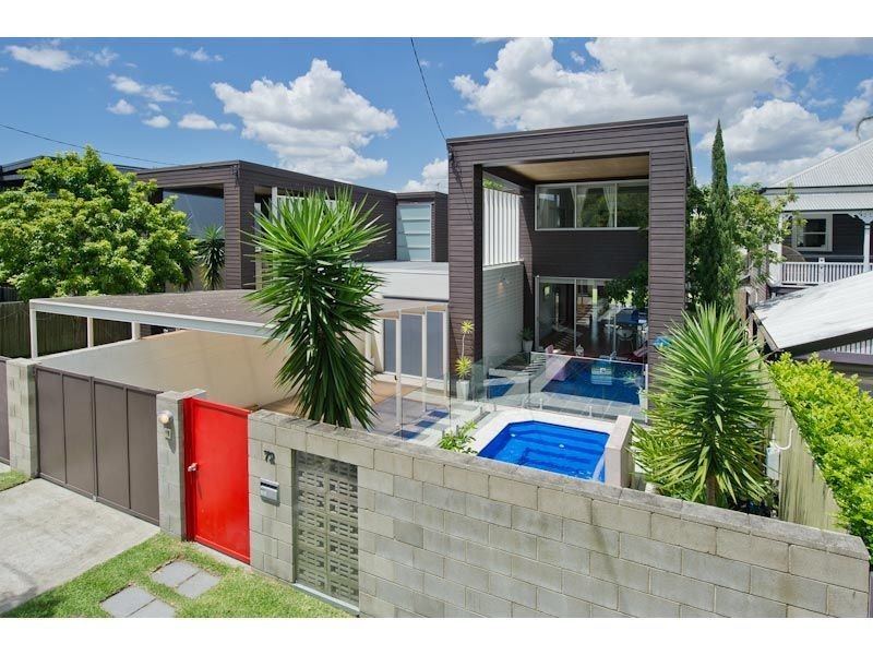 72 King Arthur Terrace, Tennyson QLD 4105