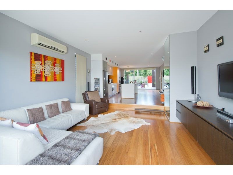 72 King Arthur Terrace, Tennyson QLD 4105