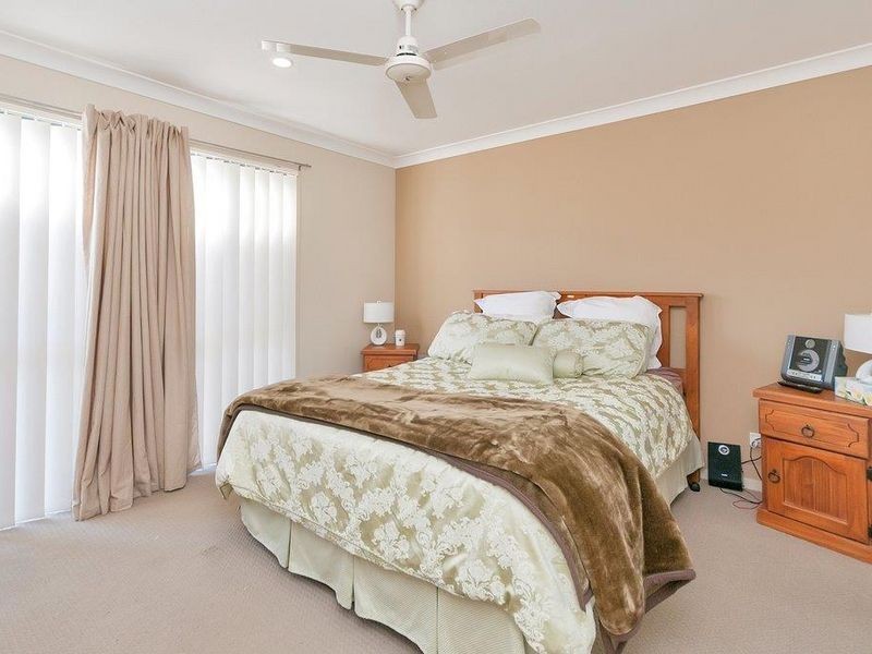 1/3 Coombe Close, Redbank Plains QLD 4301