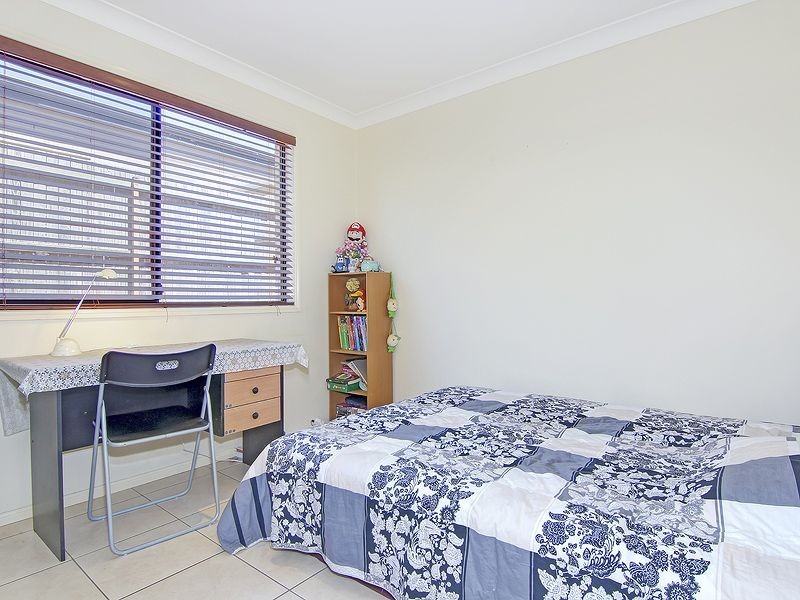 28 Alan Crescent, Eight Mile Plains QLD 4113