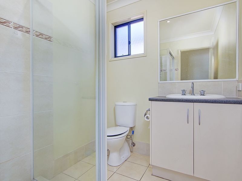 28 Alan Crescent, Eight Mile Plains QLD 4113