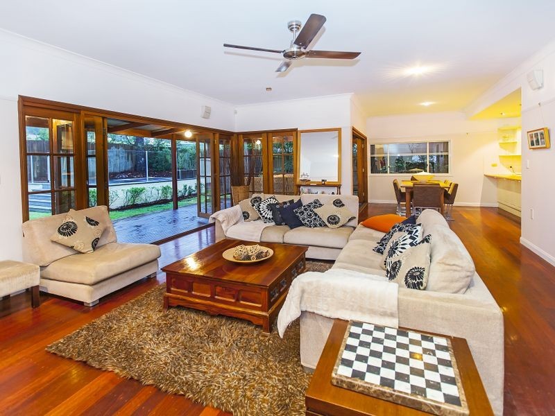 23 Meta Place, Fig Tree Pocket QLD 4069