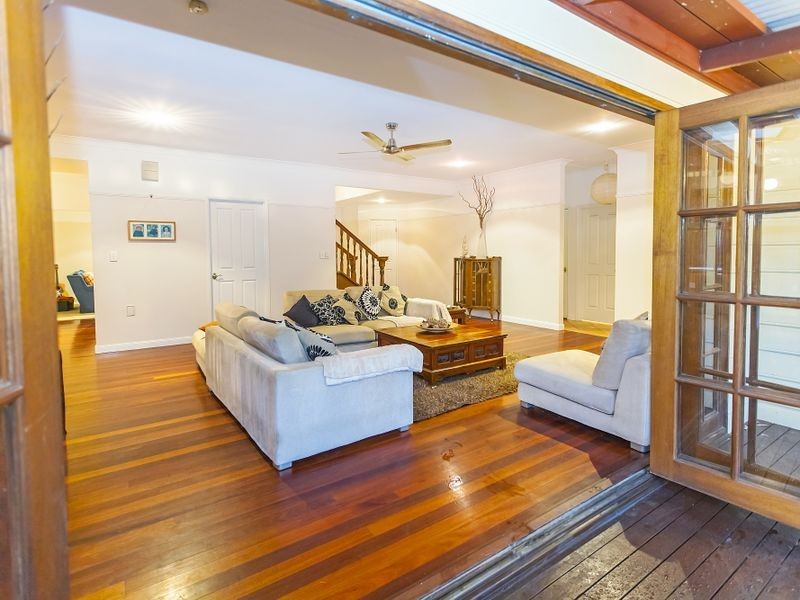 23 Meta Place, Fig Tree Pocket QLD 4069