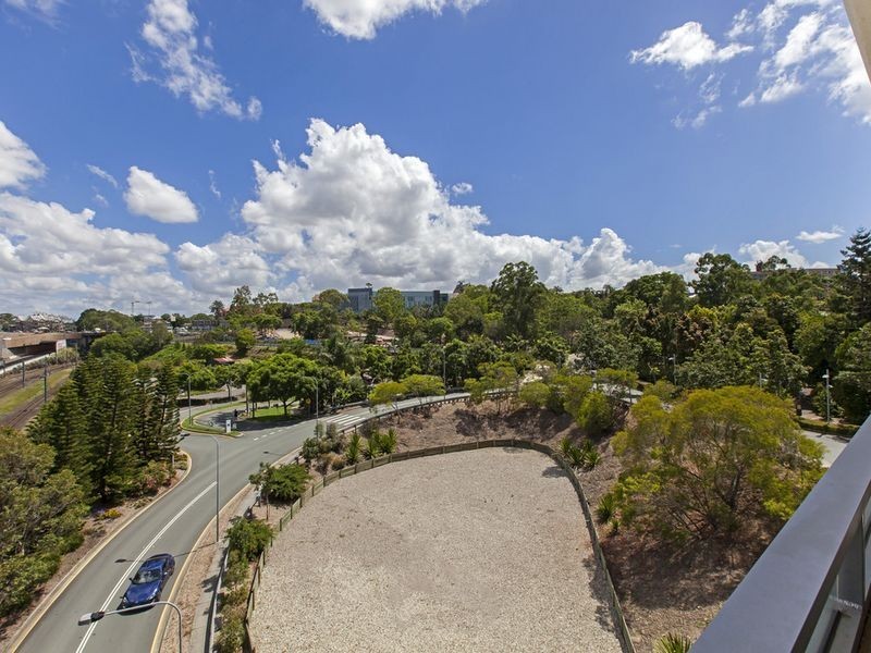 7018/7 Parkland Boulevard, Brisbane QLD 4000