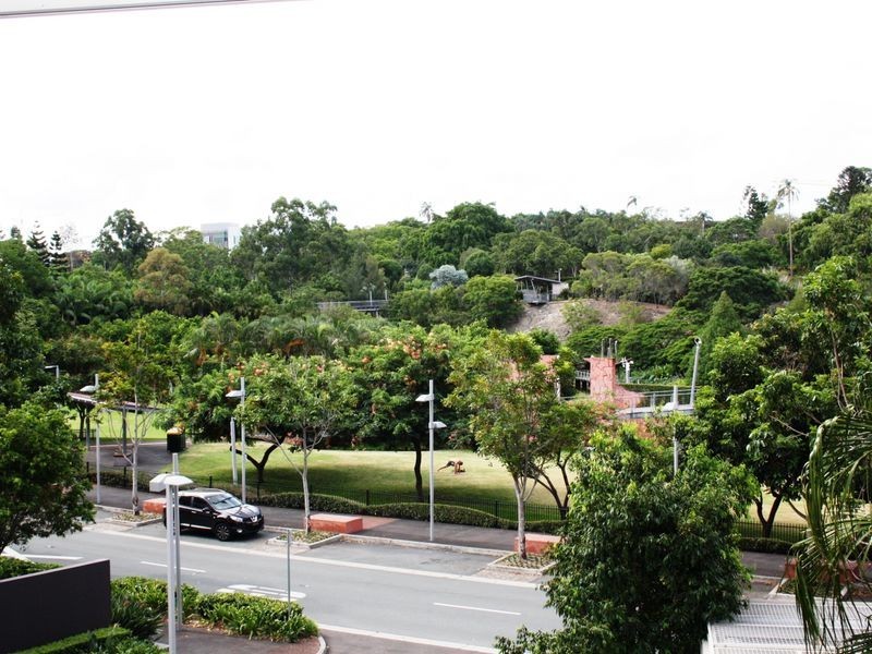 3003/3 Parkland Boulevard, Brisbane City QLD 4000