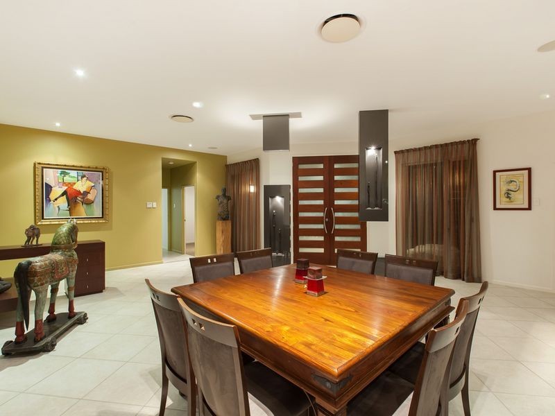 73 Neville Road, Bridgeman Downs QLD 4035