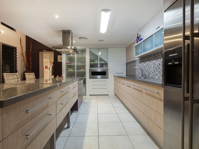 73 Neville Road, Bridgeman Downs QLD 4035