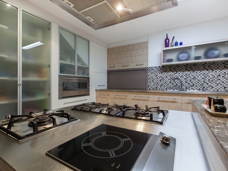 73 Neville Road, Bridgeman Downs QLD 4035