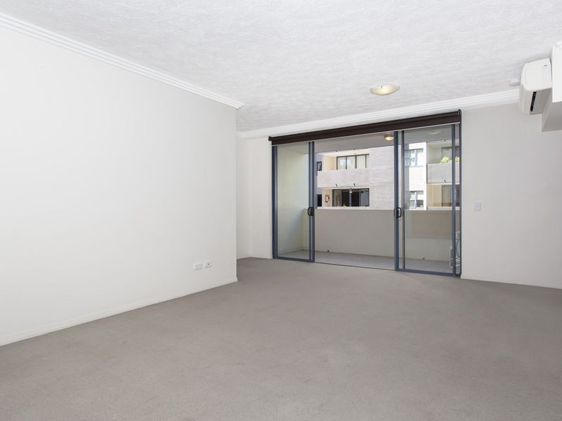 346/803 Stanley Street, Woolloongabba QLD 4102