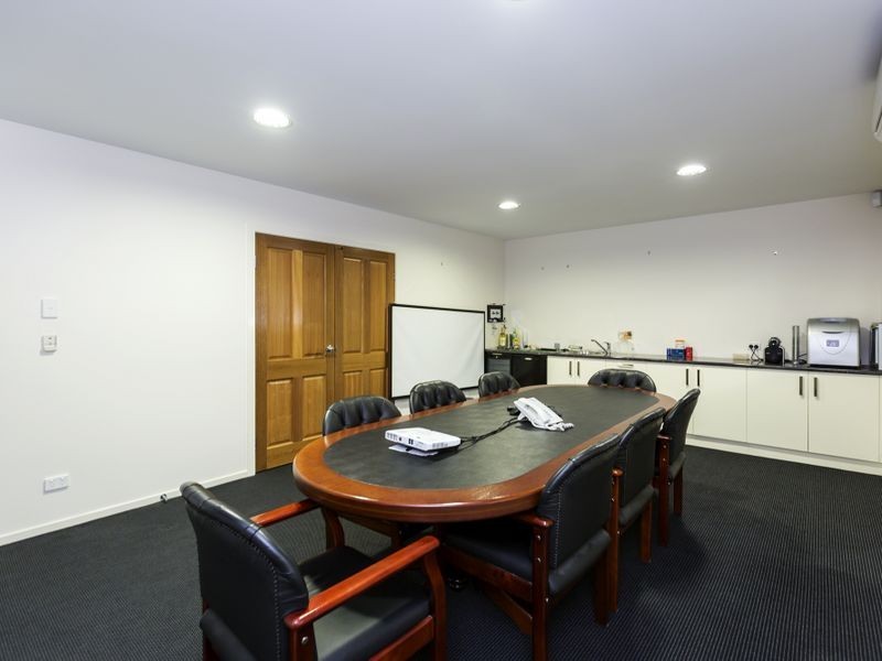 145 Magnesium Drive, Crestmead QLD 4132