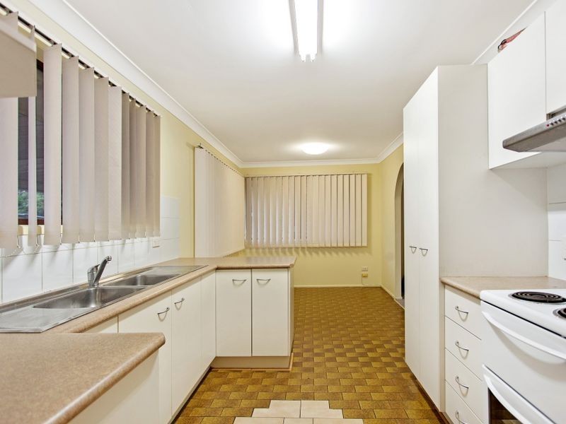 1 Kidd Street, Robertson QLD 4109